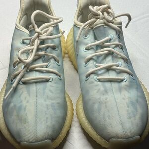 Yeezy Boost 350 - Mono Ice Adidas Cream and Gray Sneakers